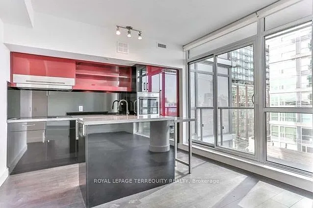 1 bed, $2,195 — Photo 4