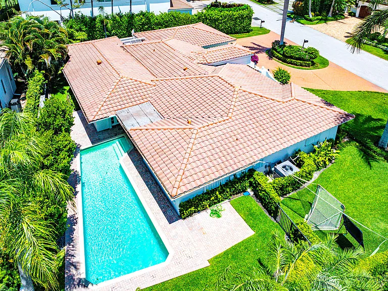 1251 Thatch Palm Dr — Photo 39