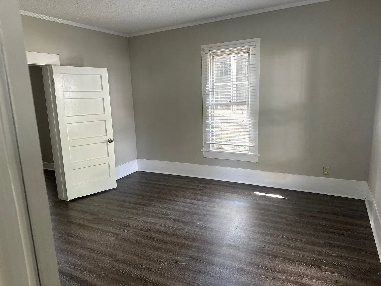 2 bed, 2.0 bath, 1313 sqft, $1,100 — Photo 4
