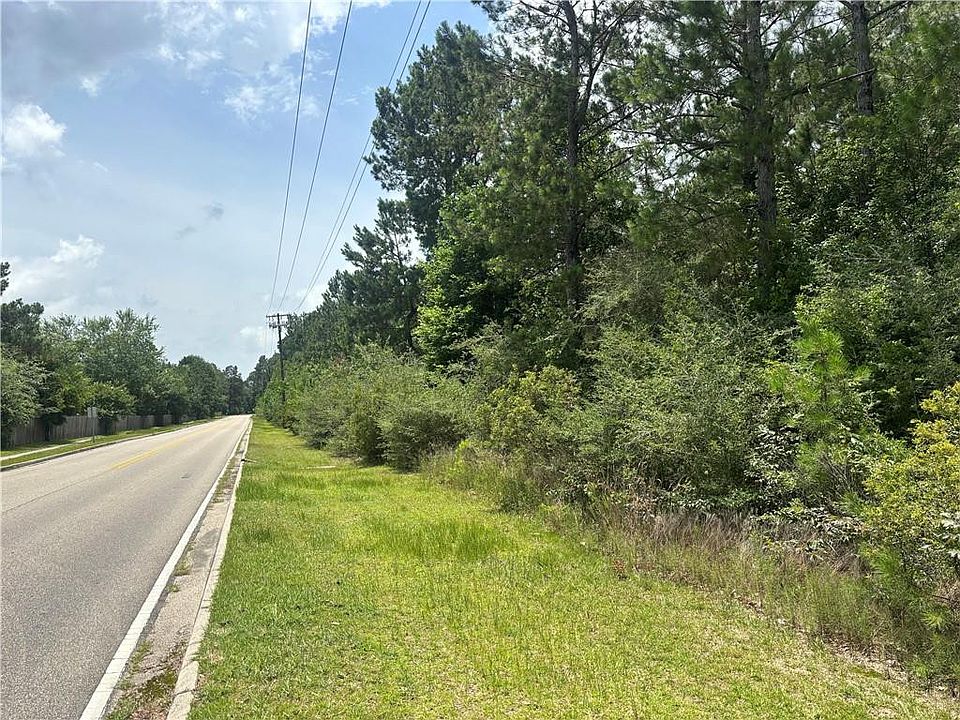 2nd image of Pearl Acres Rd