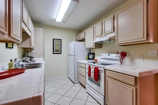 2350 Hosp Way #150 — Photo 16