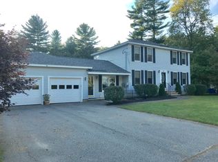 33 Fraser Dr, Salem, NH 03079