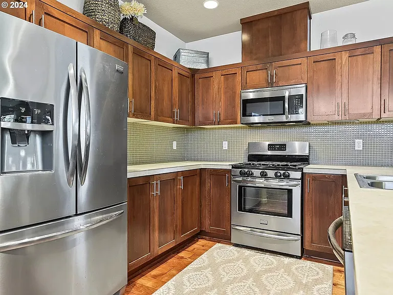 10887 SW Stockholm Dr — Photo 6