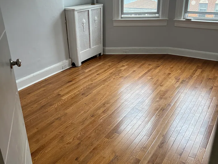 221 Jewett Ave #2 — Photo 9