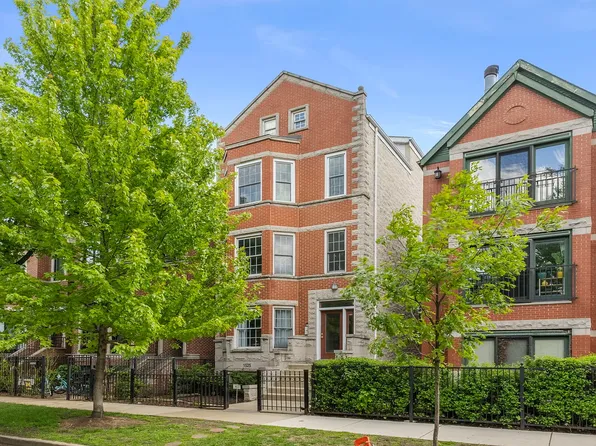 1525 W George St #2, Chicago, IL 60657