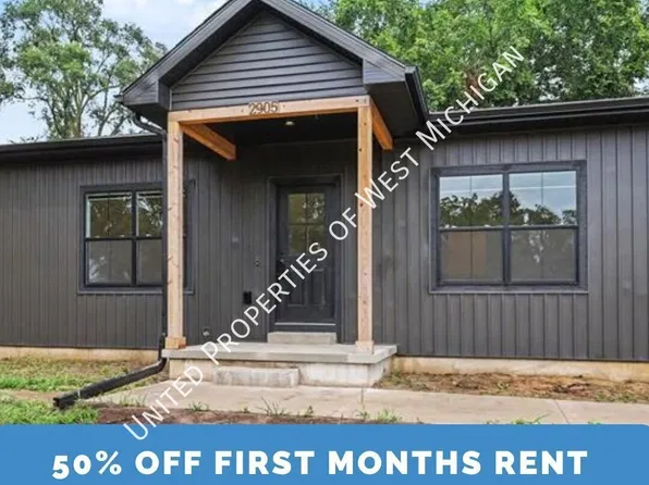 2905 10th St, Wayland, MI 49348