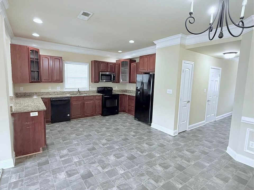 Channing 2-Level Kitchen + Dining