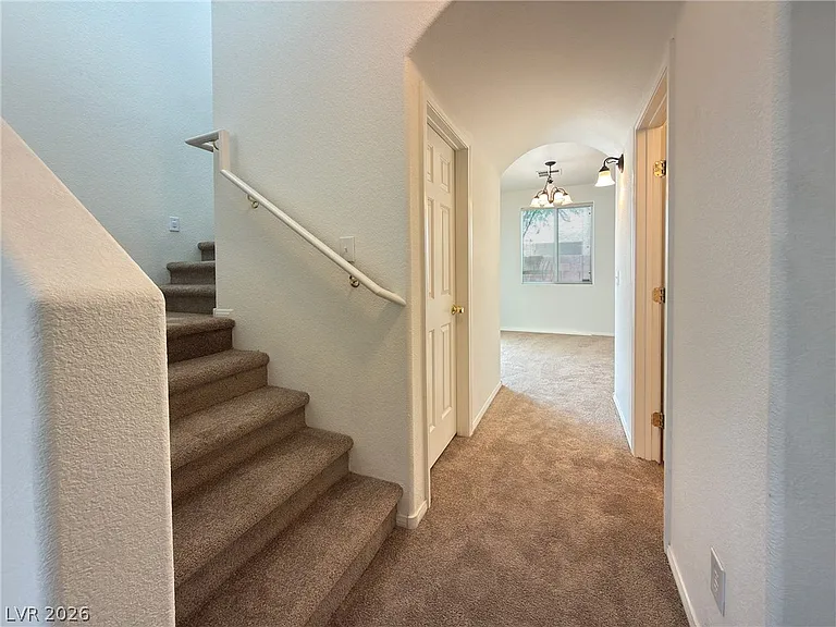 10154 Sunshine Village Pl — Photo 8