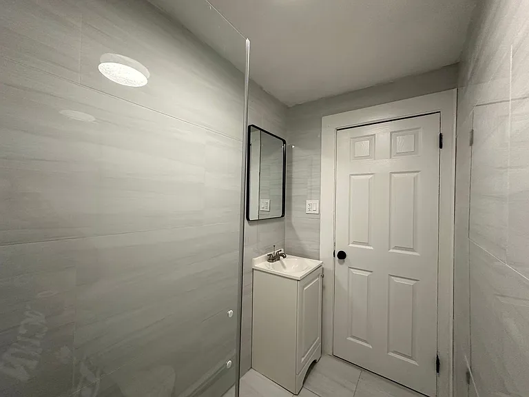63 Whitmore St #1W — Photo 26