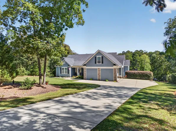 804 Summer Lakes Dr, Aiken, SC 29805