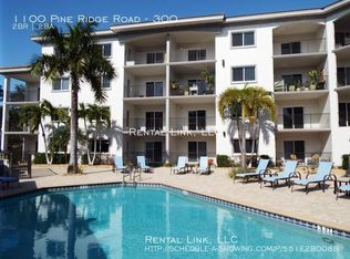 1100 Pine Ridge Rd #300, Naples, FL 34103