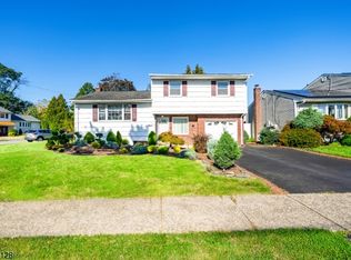 2525 Woodside Rd, Union, NJ 07083