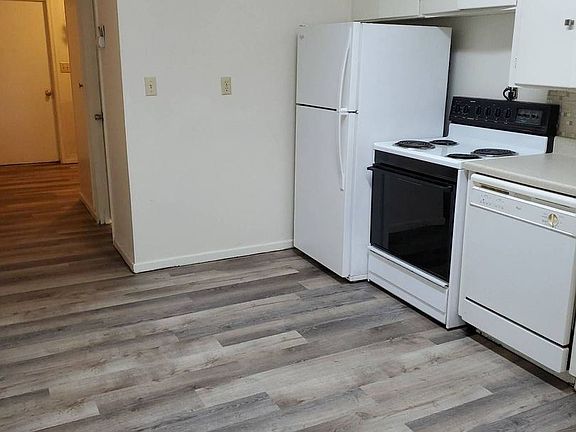 4th image of 1035 Ivy St #1035