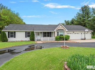 11476 Timber View Ln, Athens, IL 62613