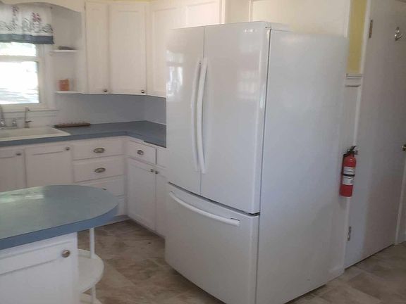 Kitchen has new refrigerator