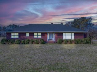 388 E Main St, Harleyville, SC 29448