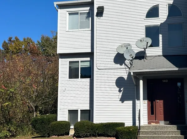 140 Hamden Avenue APT B, Waterbury, CT 06704