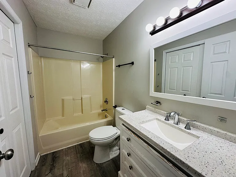 3736 Cottage Cir — Photo 14