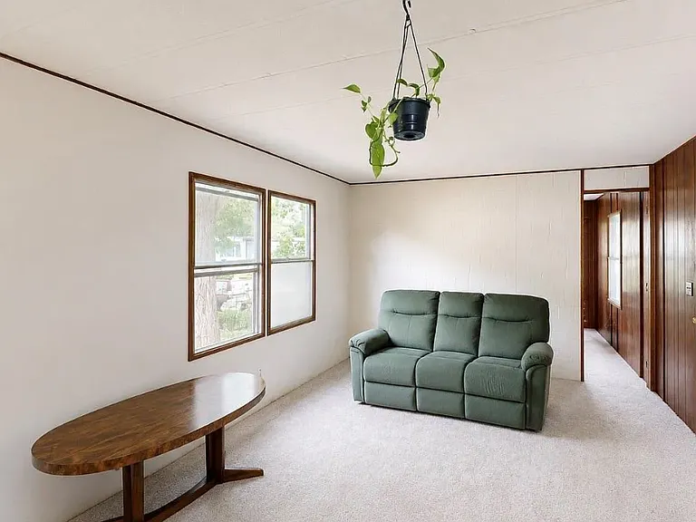 676 Highway 50 — Photo 10