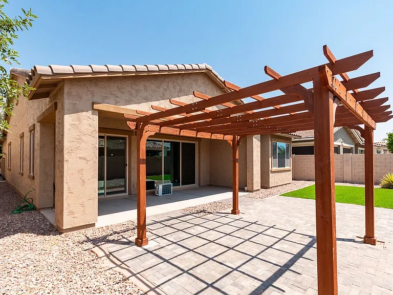 10317 E Catalyst Ave — Photo 28