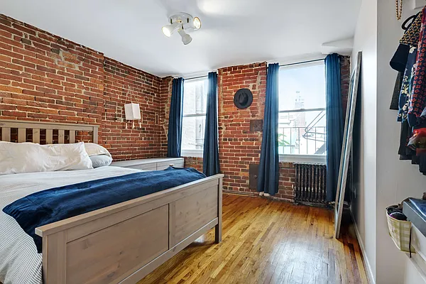 Sold by Owner | media 7