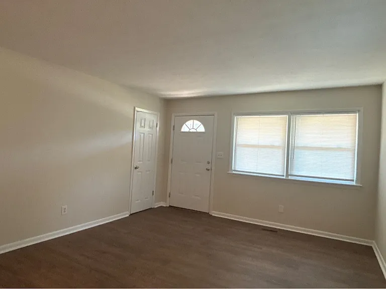 1070 Rulnick St — Photo 11