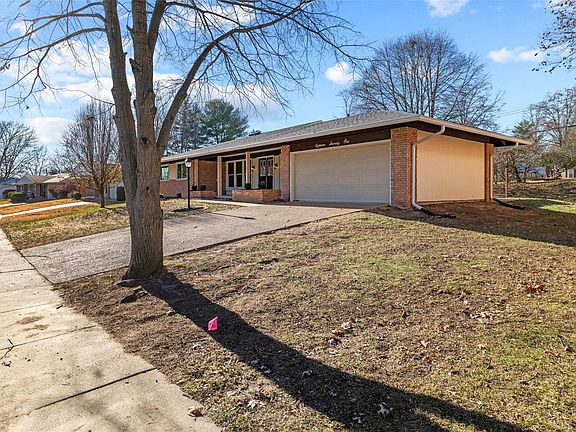 3rd image of 1871 Burlewood Dr