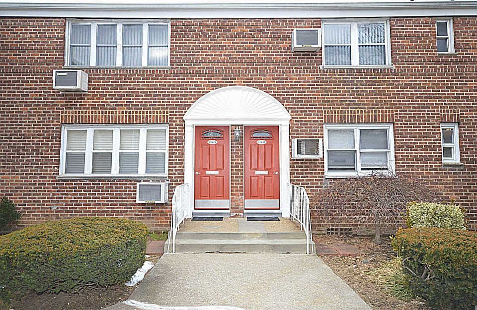 1st image of 224-22 Kingsbury Ave #A