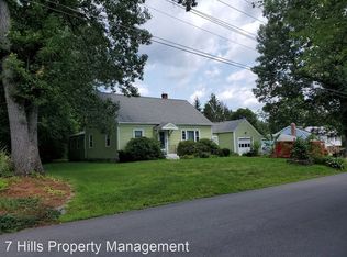 119 Chestnut St, Lunenburg, MA 01462