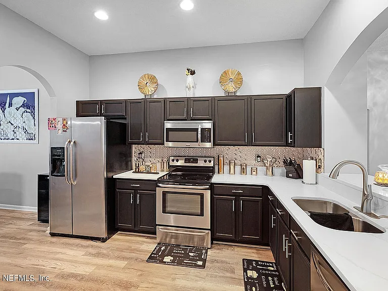 12260 Salvia Ct — Photo 9