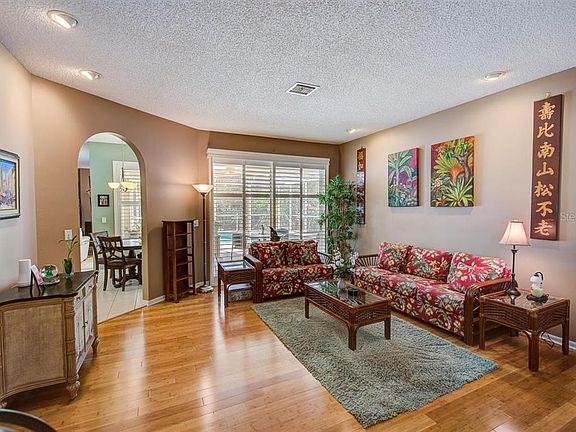 4th image of 2131 Otter Way