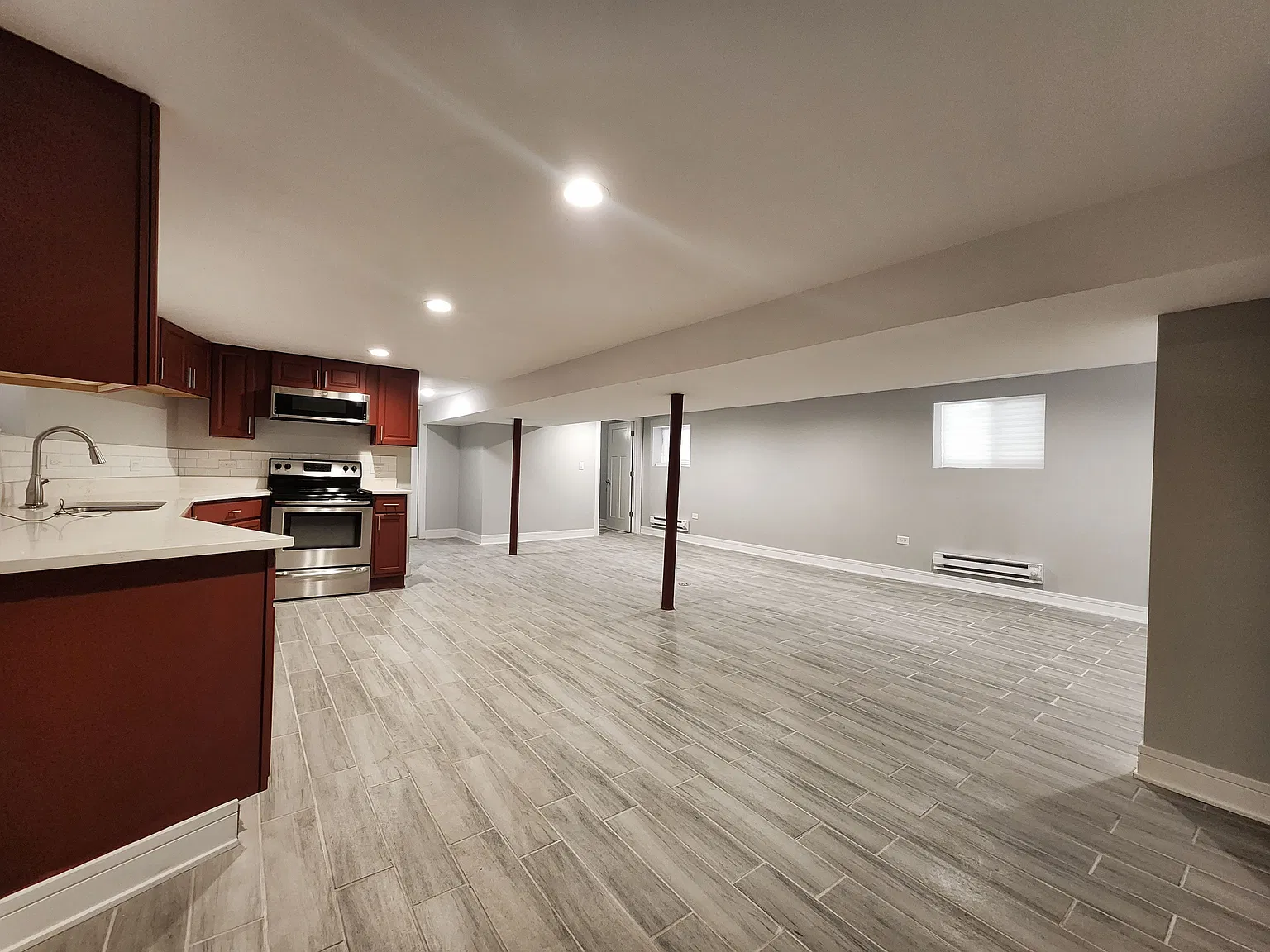 2 bed, 1.0 bath, $1,300 — Photo 3