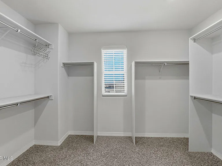 7509 Enchanted Park Dr — Photo 52