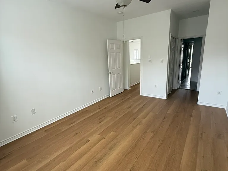 1211 Lake Pointe Way — Photo 23