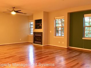 20510 SW Borchers Dr SPACE S-9, Sherwood, OR 97140