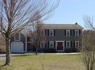 27 Rocco Dr, Blackstone, MA 01504