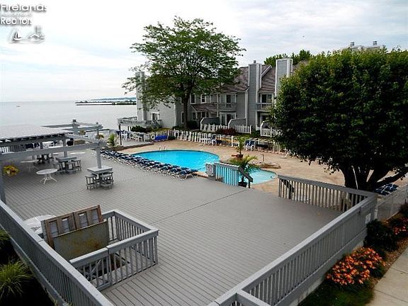 4th image of 5928 E Catawba Beach Dr