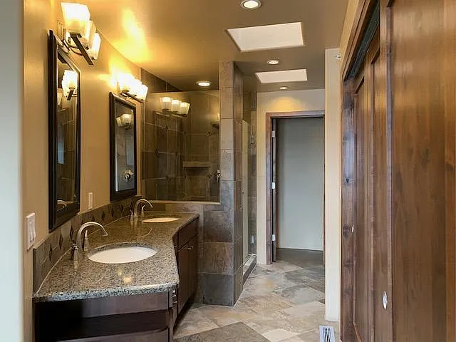 3339 Central Ave NE #306 — Photo 33