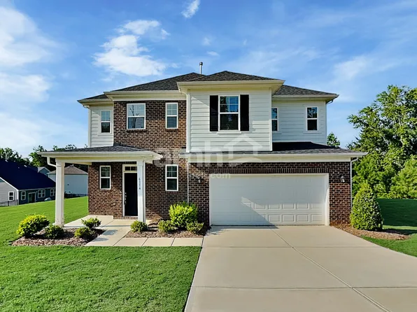 6114 Rosemore Ln, Gastonia, NC 28056