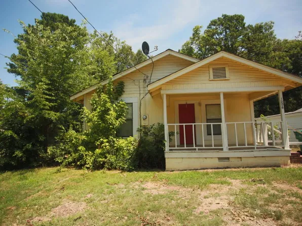 1206 N Detroit Ave, Russellville, AR 72801