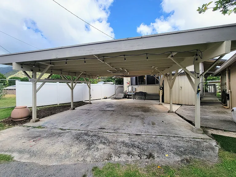 6164 Kalanianaole Hwy — Photo 29