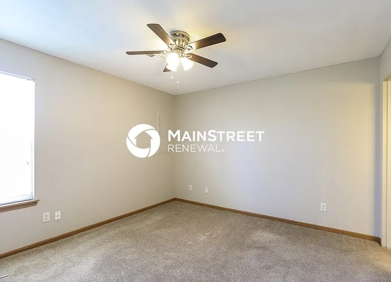 222 Palmer Ct — Photo 10
