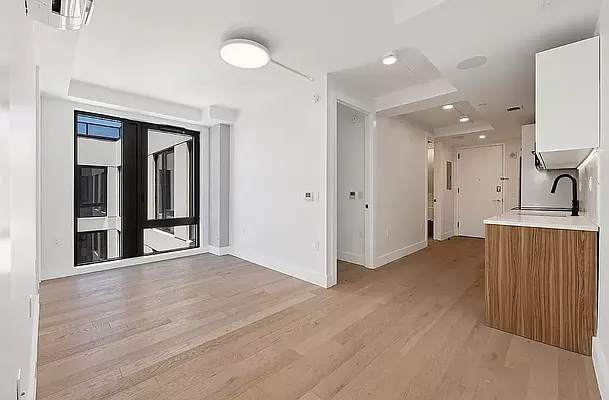 Rented by REAL New York | media 4