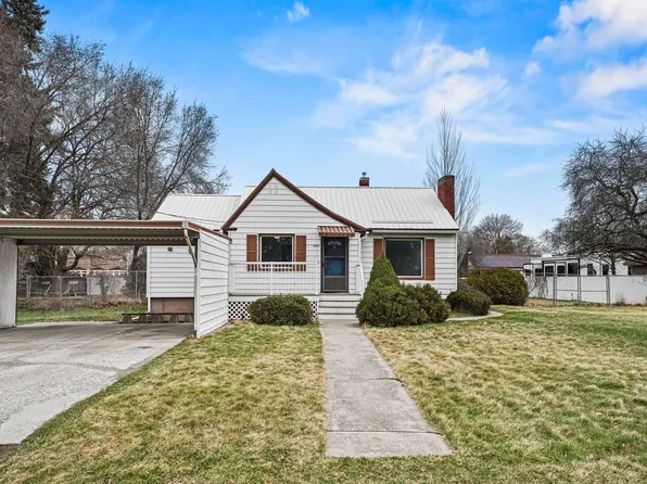 8015 E Carlisle Ave, Spokane, WA 99212