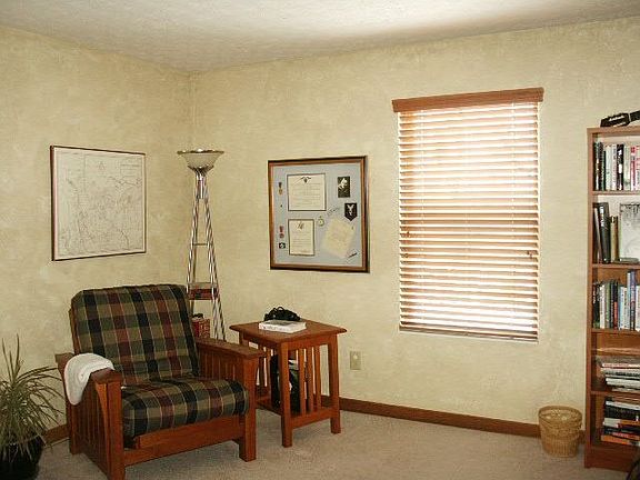 Spacious Loft that could be used as 4th Bedroom