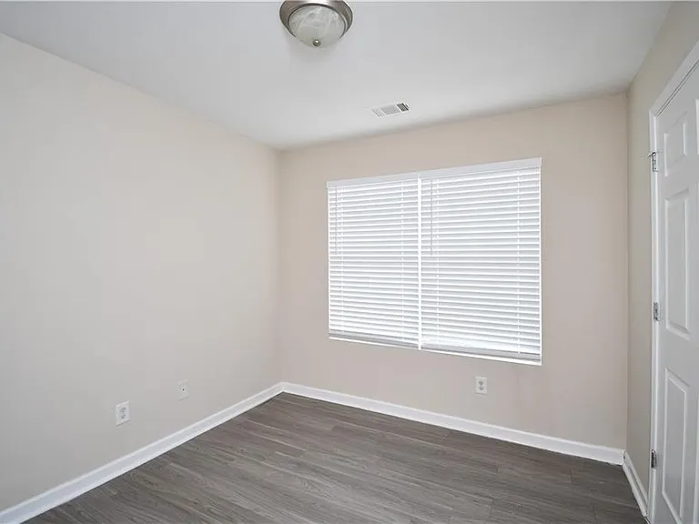 639 Mill Stone Blf #A — Photo 12