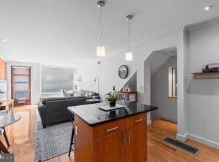 229 Race St, Philadelphia, PA 19106