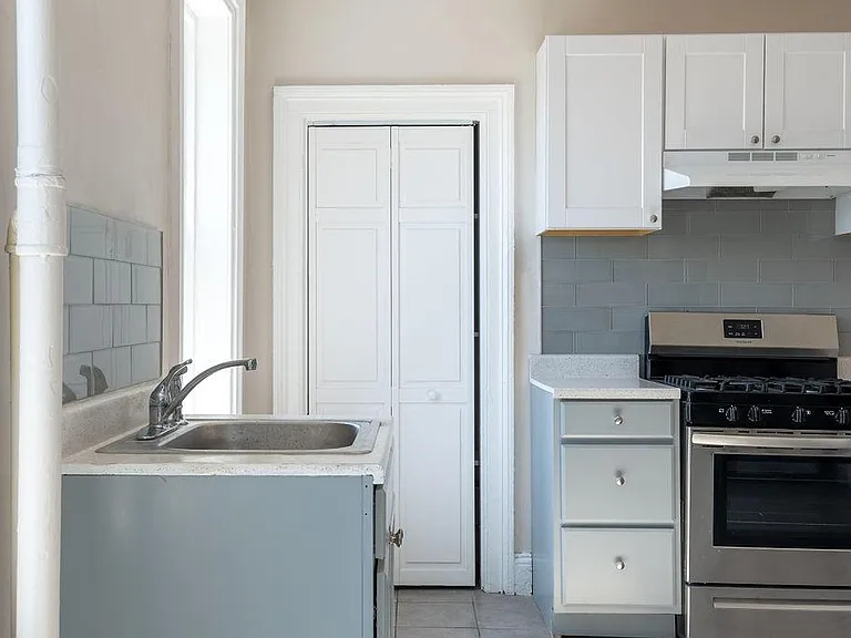 42 Liberty St #4 — Photo 9