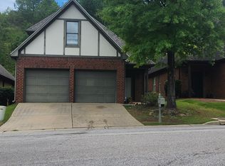 5700 Park Side Rd, Hoover, AL 35244
