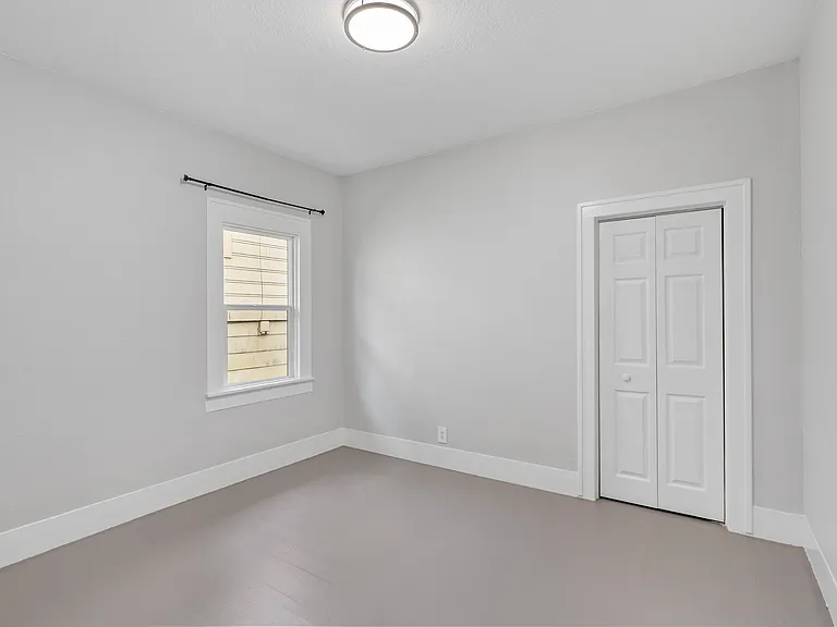 3033 Sumner Ave — Photo 19